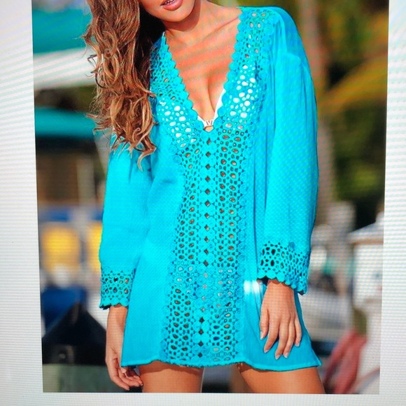 VENUS Other - VENUS Bathing Suit Crochet Coverup, size Small
